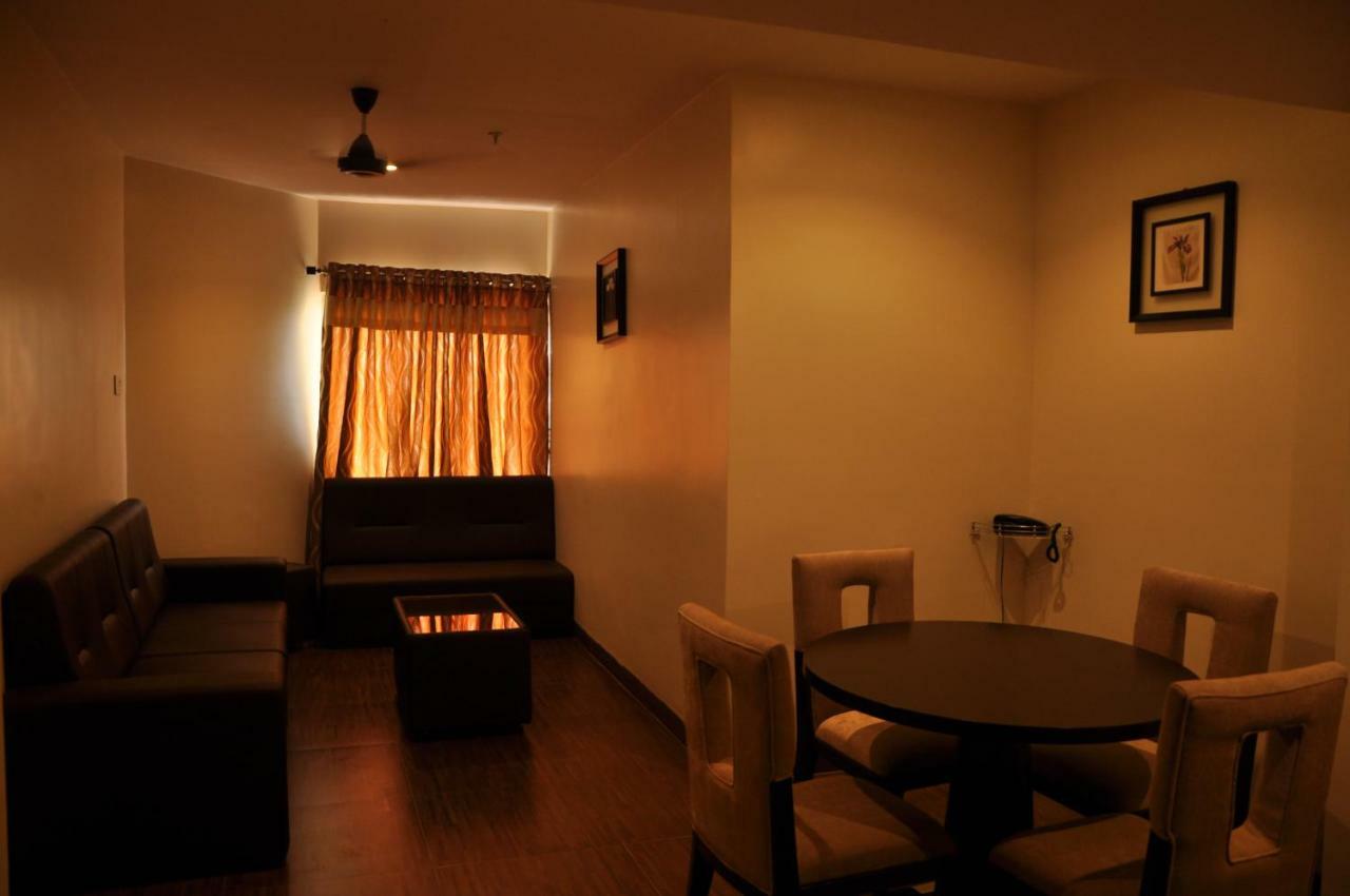 Hotel Krishna Residency Vijayawāda Exterior foto